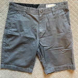 Volcom grey chino shorts size 30